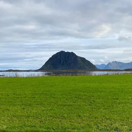 Klippen - The Rock Feriehus Alstad (Nordland)